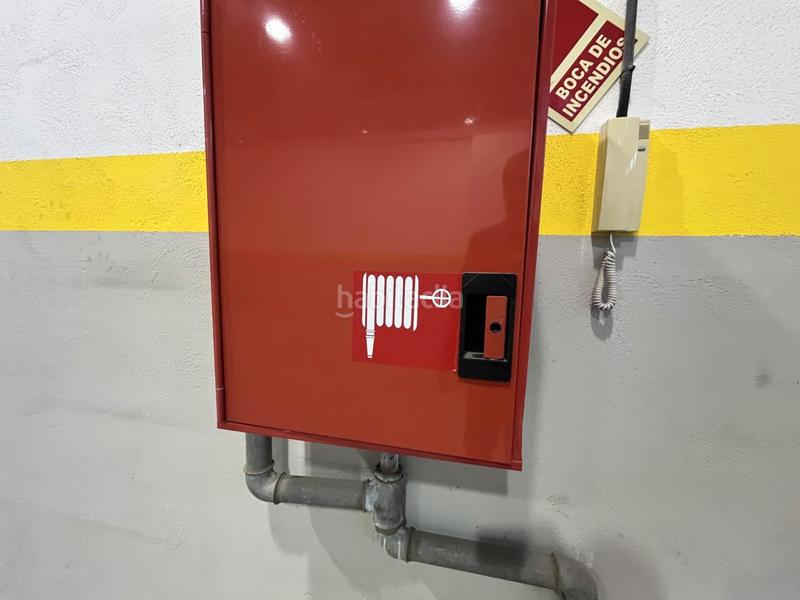 Foto 101f0b81-ab8a-4797-870f-2d8e9b3a8730. Lloguer nau industrial amb calefacció a Port Badalona