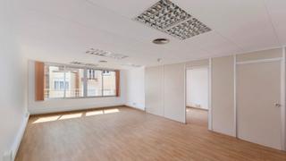 Office space in Carrer de Plató