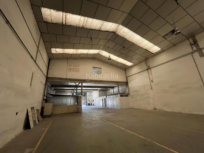Foto 58e15175-4bd4-4a89-9751-336a38e1ccf5. Rent industrial building in Molins de Rei