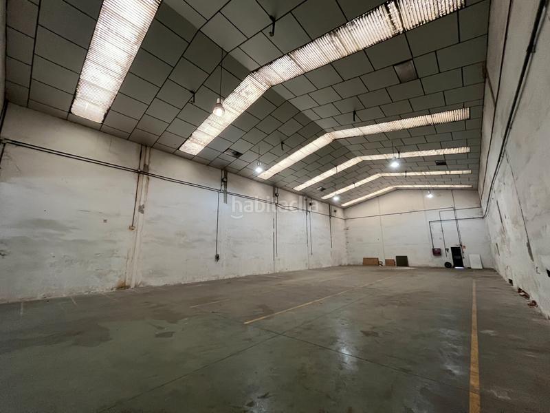 Foto 793a145e-170f-4b18-9ff7-6ca1b39ef7c6. Rent industrial building in Molins de Rei
