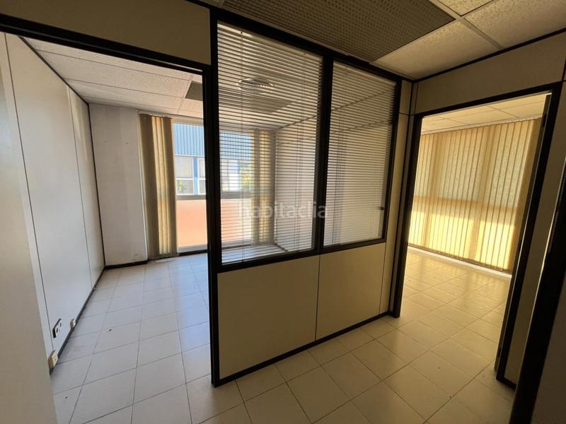 Foto 9b3ade7a-00e6-4ccd-afa5-ffed905abfc5. Rent industrial building in Molins de Rei