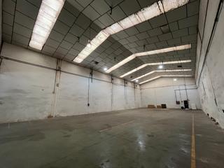 Nave industrial en Molins de Rei