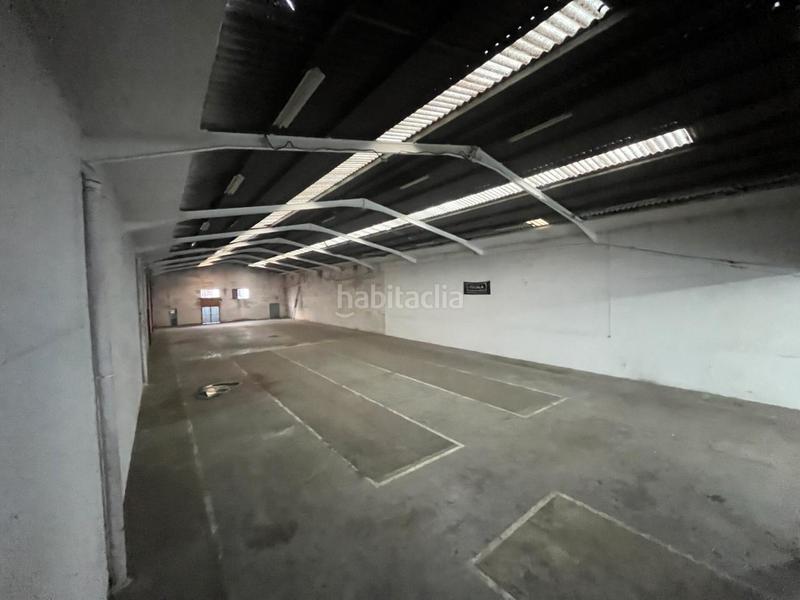 Foto c7b36e36-c7bf-4a0a-a95a-cc914d47dd46. Affitto capannone industriale in Centre Hospitalet de Llobregat (L´)