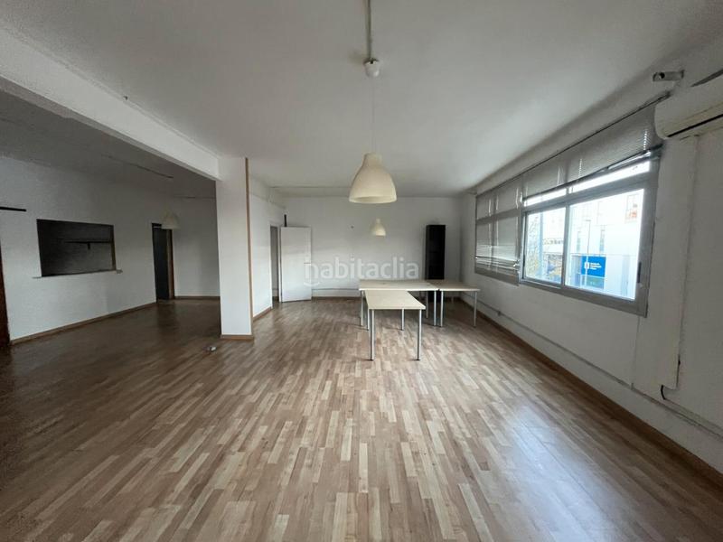 Foto eb374f4a-a4ea-40a6-820e-45111da97723. Alquiler nave industrial en Centre Hospitalet de Llobregat (L´)
