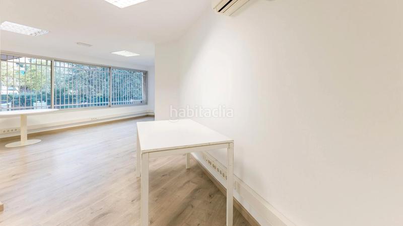 Foto 4b296e09-9a0a-451e-becb-5864d8787895. Location bureau dans Barri de les Corts Barcelona