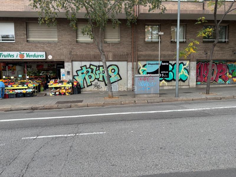 Foto d2c7c4a0-11b6-4baf-b84b-78a57a217b89. Miete geschäftsraum in plaça de garrigó 21 in Vilapicina - Torre Llobeta Barcelona