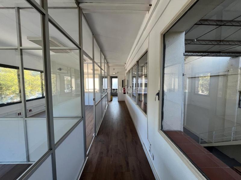 Foto e7e72150-229b-40cd-942c-6102d07bb117. Miete fabrikhalle mit heizung in Molins de Rei