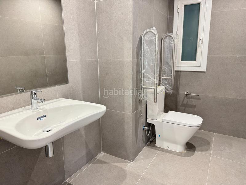 Foto e5a7c84d-59ab-4923-83ea-a0e6e747c3c6. Miete büro in Dreta de l´Eixample Barcelona