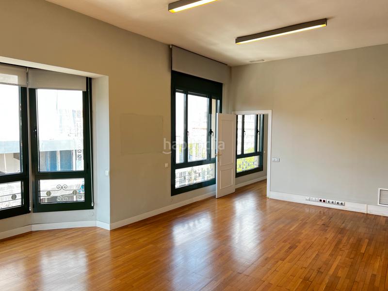 Foto 4b1af191-2400-4022-8d2b-f500891c4474. Miete büro in L´Antiga Esquerra de l´Eixample Barcelona