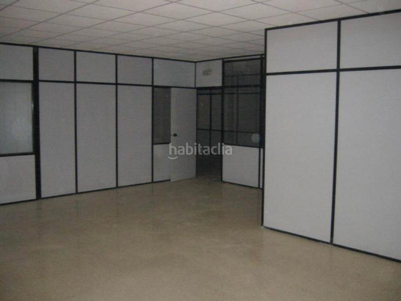 Foto 96f98a54-f480-49ee-96a7-33ab7ed57534. Location bâtiment à usage industriel avec chauffage dans Badalona