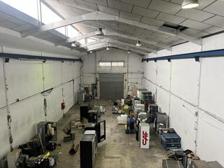 Miete Fabrikhalle in Pomar