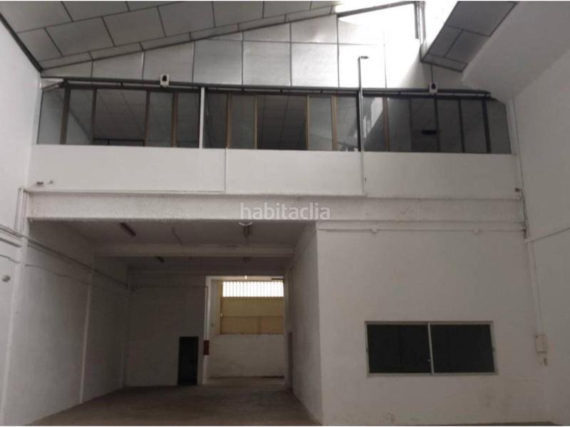 Foto 1c271840-192e-4ade-9806-0366a37c7a01. Alquiler nave industrial en Pomar Badalona