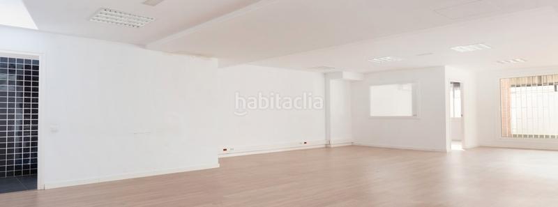 Foto caca7797-7666-4381-bff1-5c4aaa9e9d83. Lloguer oficina amb calefacció a La Nova Esquerra de l´Eixample Barcelona