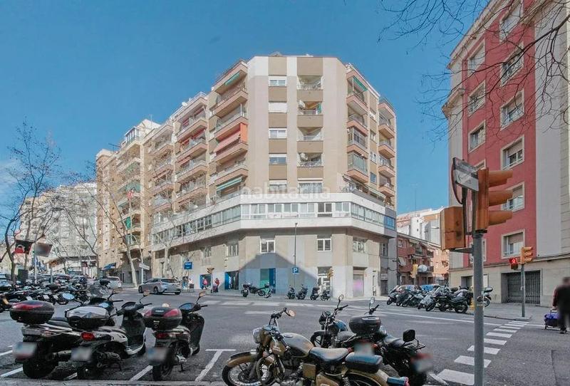 Foto 07d56bd2-e044-45ec-9fb4-ebc5e94687e7. Local comercial a Baix Guinardó Barcelona