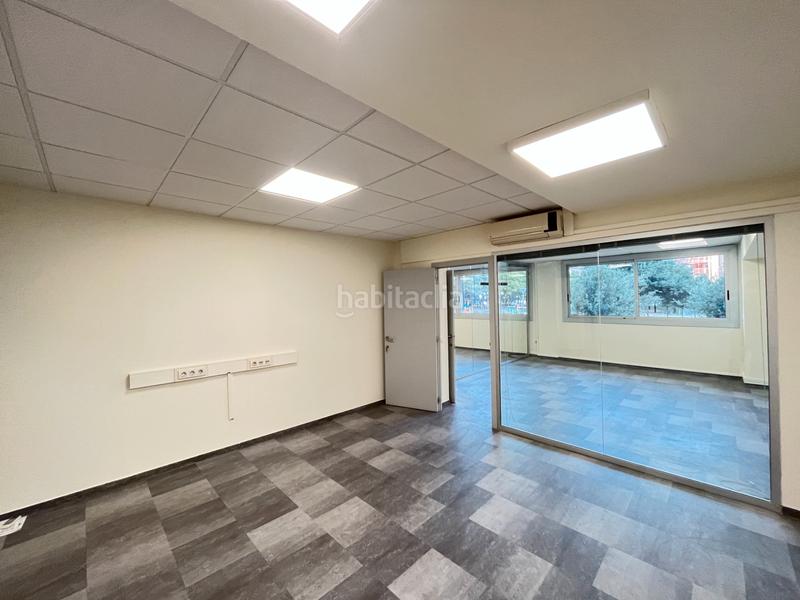 Foto e07ca734-cc26-4017-b450-b4992ff710f9. Location bureau dans Sants Barcelona