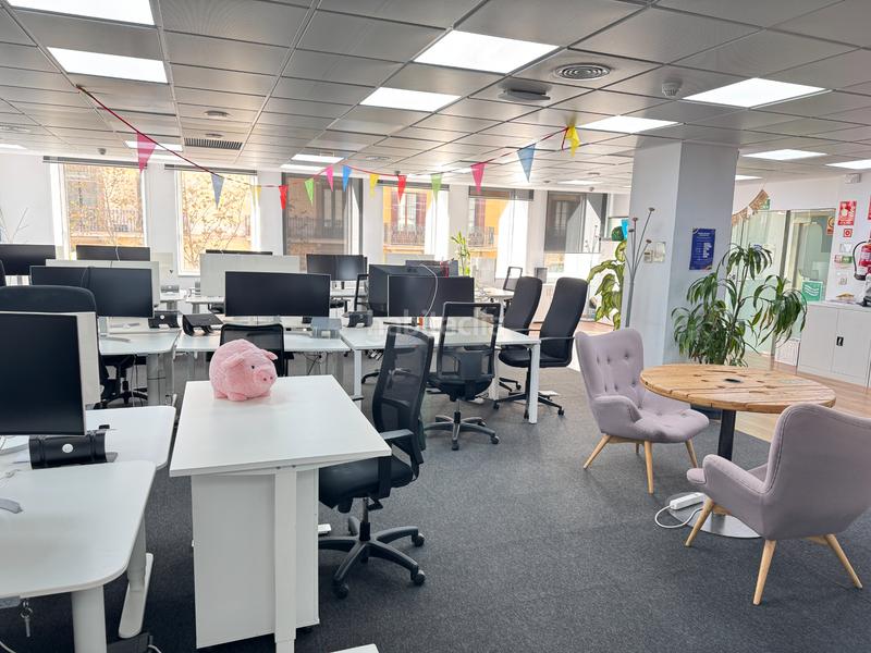 Foto 46cab4a7-8e1b-4ba2-8736-72daab8f381a. Alquiler oficina en Dreta de l´Eixample Barcelona