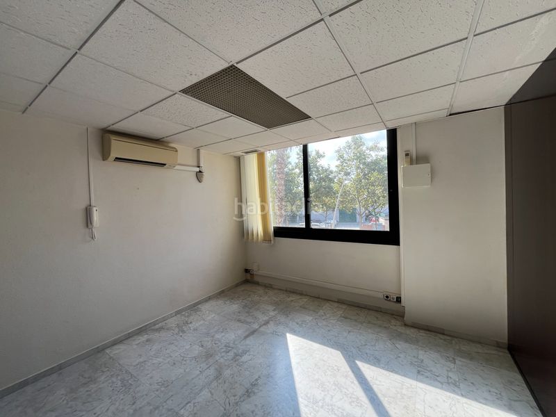 Foto 9c0dff22-d36a-4646-b4bd-2515ba8702e9. Office space in Almeda - El Corte Inglés Cornellà de Llobregat