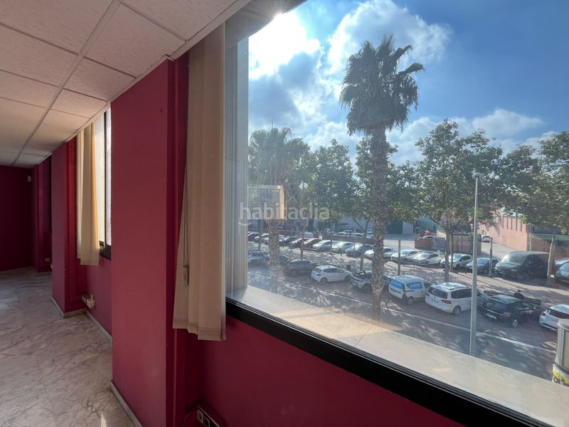 Foto e4a5b882-0ae0-4d8e-9850-75c804931439. Office space in Almeda - El Corte Inglés Cornellà de Llobregat