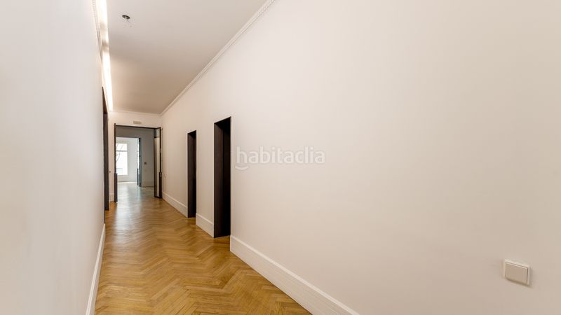 Foto 2a8c6ea9-1bc1-4fc1-8bd7-d041c536d268. Alquiler oficina en Sant Gervasi - Galvany Barcelona