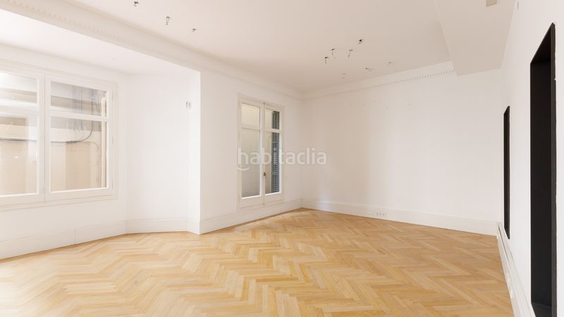 Foto 9b799cca-733a-4790-82c8-373def630935. Alquiler oficina en Sant Gervasi - Galvany Barcelona