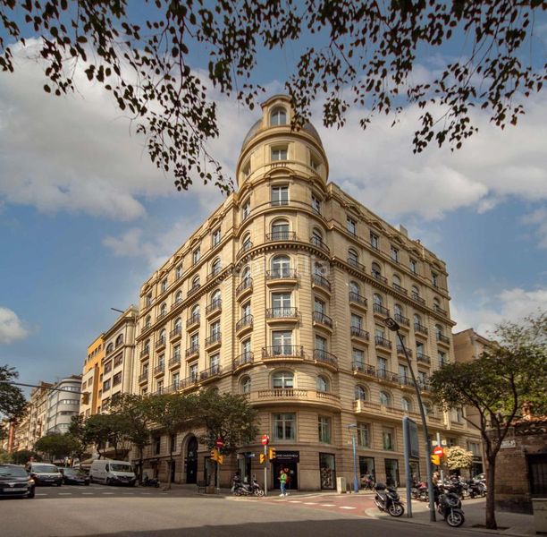 Foto c1c8d080-f161-4812-b1da-e31b40972c53. Alquiler oficina en Sant Gervasi - Galvany Barcelona