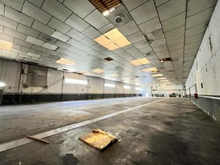 Location Bâtiment à usage industriel  Carrer del pintor goya. Nave industrial en alquiler en polinyà- reformada