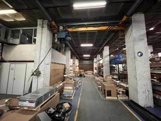 Nau industrial  Carrer de la botànica. Nave-local industrial en venta frente fira barcelona en l´hospit