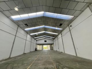 Location Bâtiment à usage industriel  Carrer horta