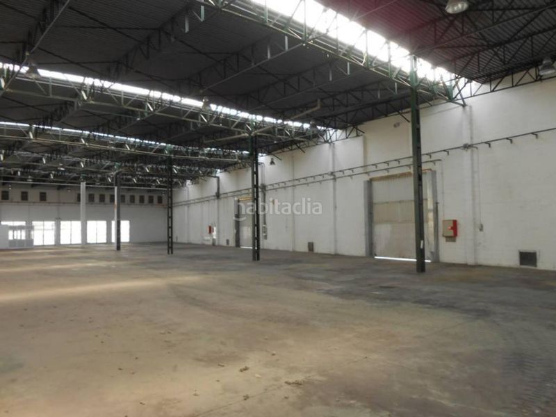 Foto fdb48eff-9f6f-4fef-99e2-be8b67a0fcbe. Miete fabrikhalle in Sant Andreu de la Barca