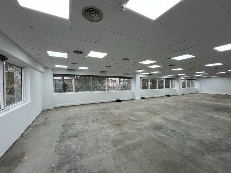 Foto 67def33f-e464-426e-a280-a6d216dfbcb7. Miete büro mit heizung in Almeda - El Corte Inglés Cornellà de Llobregat