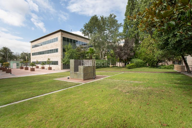Foto 82c39601-640a-4c0c-811d-3335fdb18c58. Miete büro mit heizung in Almeda - El Corte Inglés Cornellà de Llobregat