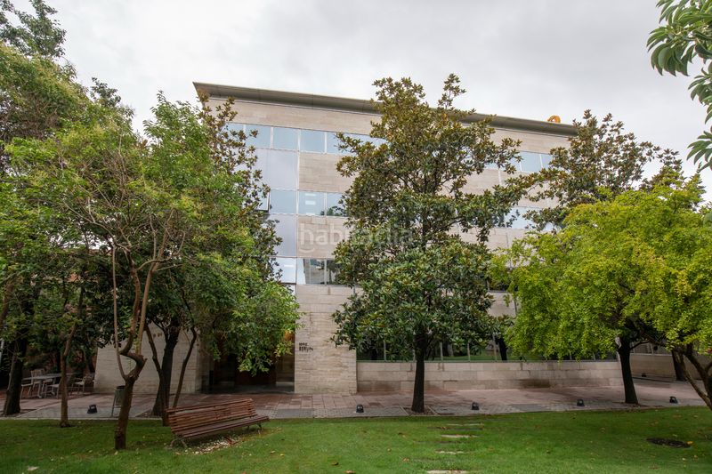 Foto cd78e10d-b939-4e4b-8af6-93d046af6c9f. Miete büro mit heizung in Almeda - El Corte Inglés Cornellà de Llobregat