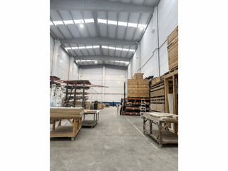 Lloguer Nau industrial a Mas Rampinyo - Montcada Nova - Carrerada