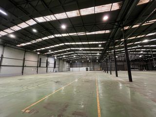 Industrial building in Zona Industrial. Nave logistica-industrial en venta en el pol. ind. santiga-barbe