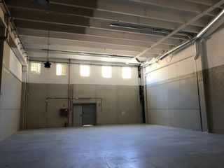 Miete Fabrikhalle in Provençals del Poblenou