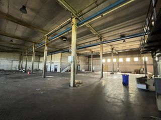Nau industrial a Manlleu