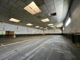 Alquiler Nave industrial en Polinyà. Nave industrial en alquiler en polinyà- reformada