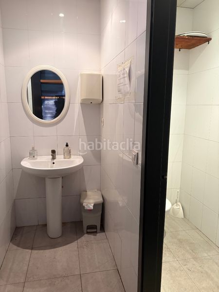 Foto d0dc085a-2b5b-4282-8d1e-ba3d679c99d7. Fabrikhalle mit heizung in Cervelló