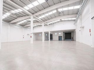 Miete Fabrikhalle in Gava Mar