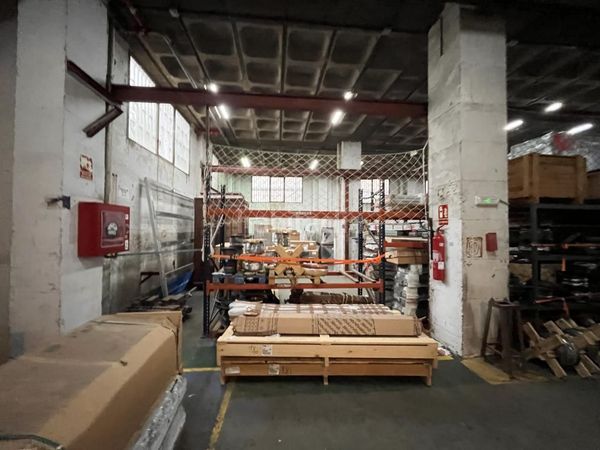 Foto 3d0a1fe4-1f3e-40bf-b279-5b8e59d5002a. Nave industrial nave-local industrial en venta frente fira barcelona en l´hospitalet de llobregat en Hospitalet de Llobregat (L´)
