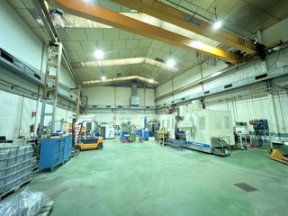 Nau industrial a Molins de Rei
