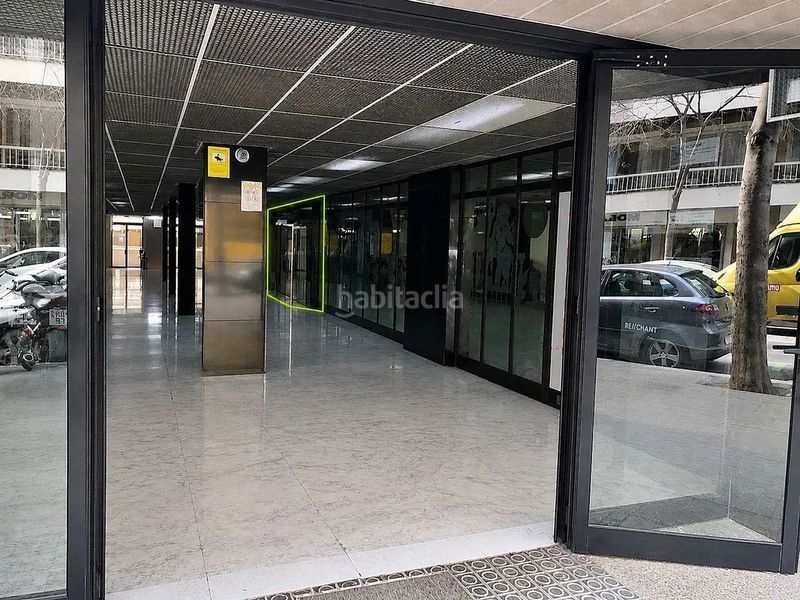 Foto cbc41d49-d48e-46d6-a7e7-3cafc6801661. Local comercial en carrer de rocafort 69 en Sant Antoni Barcelona