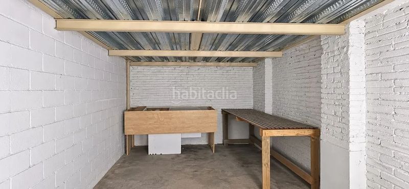Foto ac072624-5665-4478-a8ef-2eff02f25d7a. Local comercial en carrer de frederic prats 49 en Hospitalet de Llobregat (L´)