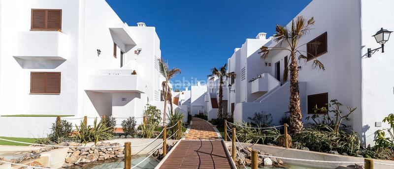 Foto 1a4e30c7-9919-4aff-b496-b3d498290995. Planta baja moderno complejo residencial ubicado a pocos pasos de las playas playa los nardos y playa la entrevista, en la costa de almería.pu en San Juan de los Terreros
