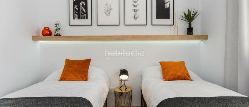 Foto 977f270b-4ac3-4934-b17f-1a689540f181. Xalet amb piscina a Centro Alcázares (Los)