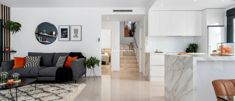 Foto efc04e51-fba7-43dc-a1ab-69a2567f1fc4. Xalet amb piscina a Centro Alcázares (Los)