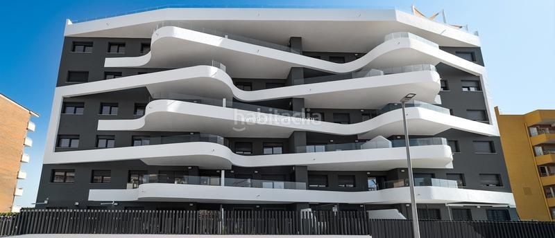 Foto b00ca6d3-25c7-42c2-b7d4-b87ffac6492e. Attique dans Punta Prima Torrevieja