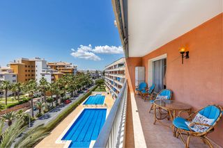 Pis en Punta Prima. Apartamento en excelente estado en roc�o del mar, punta prima. s