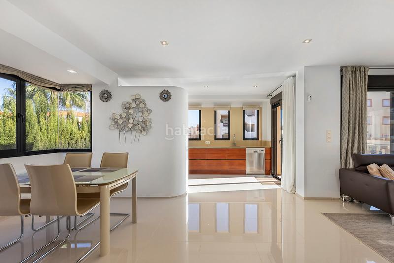 Foto 2c26b783-cd56-460b-969a-867300a6d040. Casa con piscina in La Zenia Orihuela