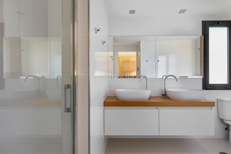 Foto 8de2675e-de52-4803-ba1f-dbd39aa9dee5. Casa con piscina in La Zenia Orihuela